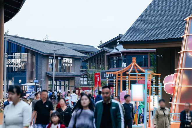 非标商业一个比一个耐逛！冰球突破游戏这8个新开的(图33)