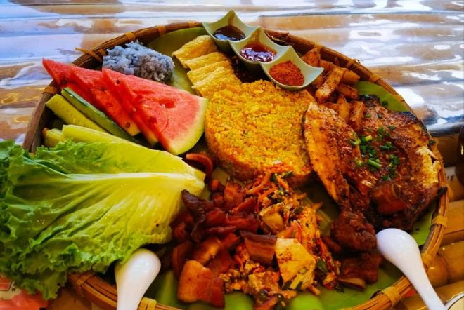 攻略：精选路线+价格明细+地道美食指南冰球突破豪华版云南六天五晚跟团游防坑(图3)