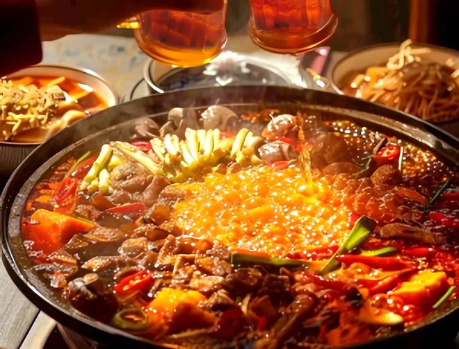 好窒息！问题竟出在这种小料？冰球突破豪华版吃个火锅人麻了(图1)